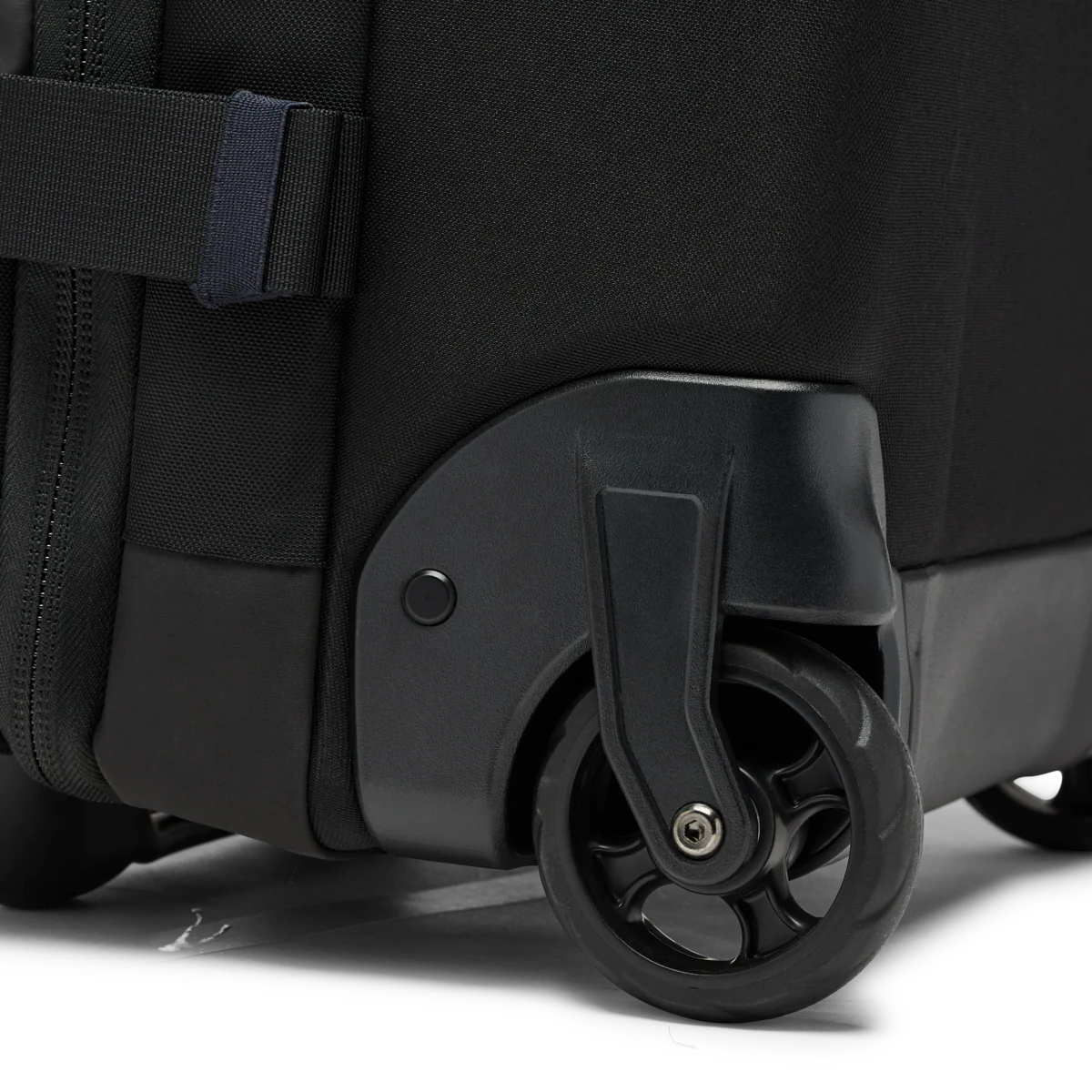 Allpa 38L Roller Bag - Image 29