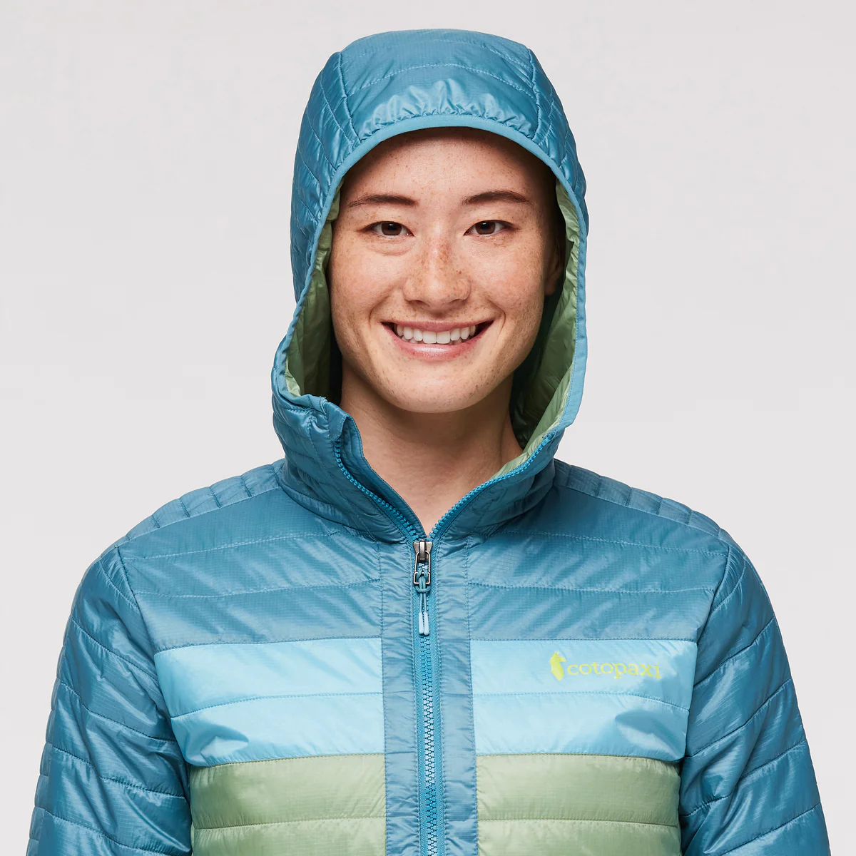 Capa Insulated Hooded Jacket - Women's - Image 14