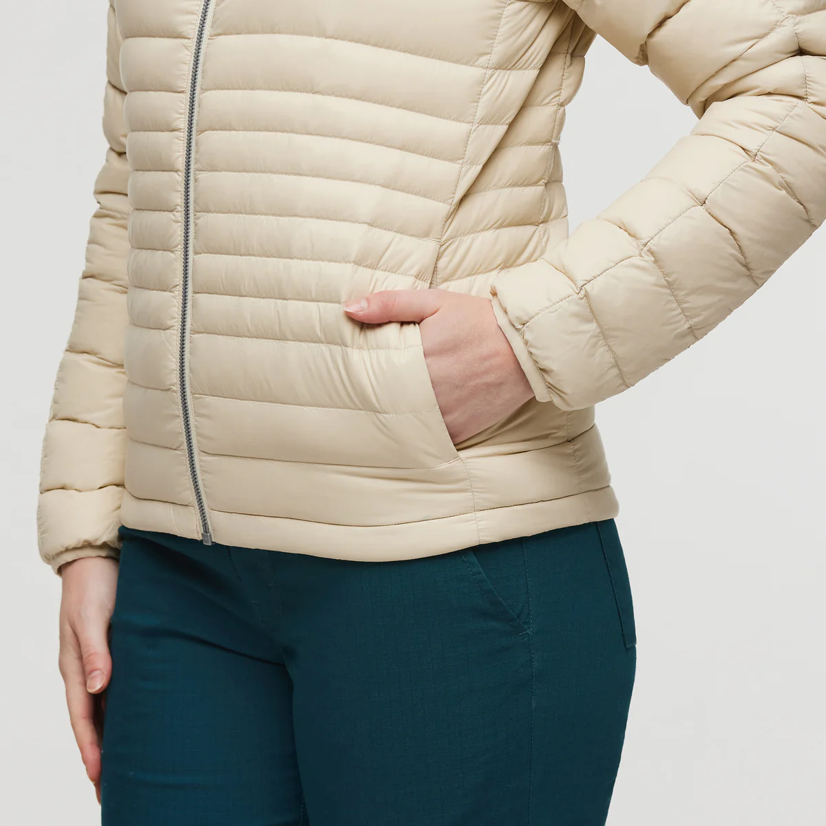 Fuego Down Hooded Jacket - Women's - Image 74
