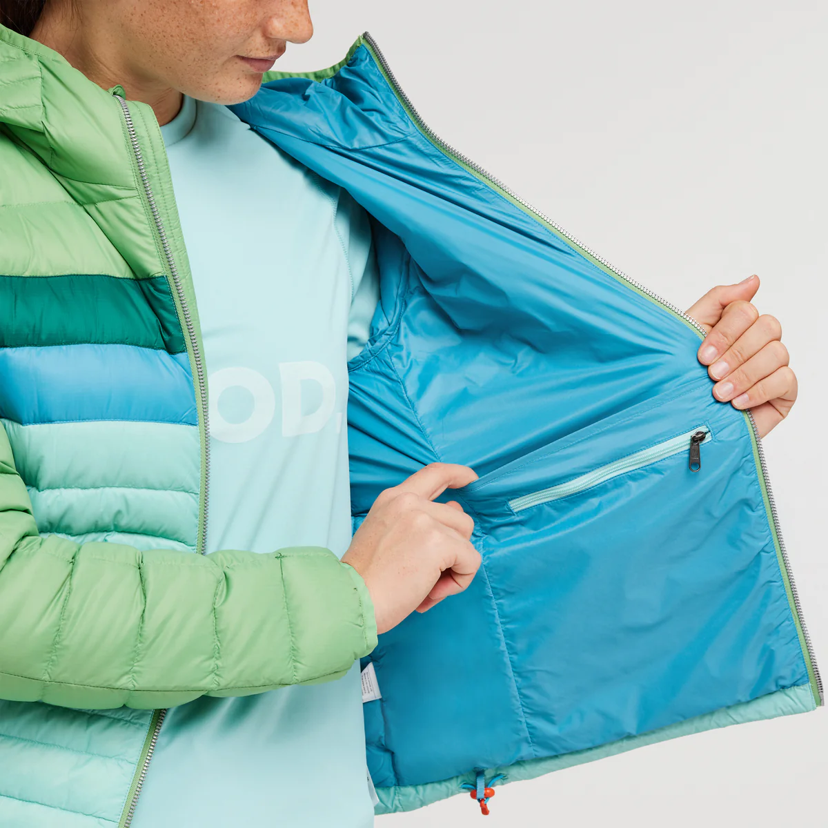 Fuego Down Hooded Jacket - Women's - Image 90
