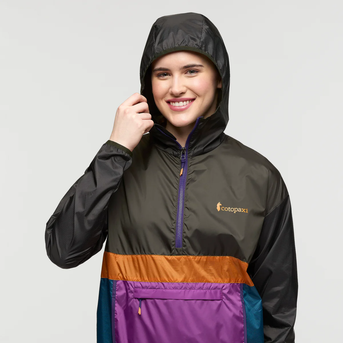 Teca Half-Zip Windbreaker - Women's - Image 21