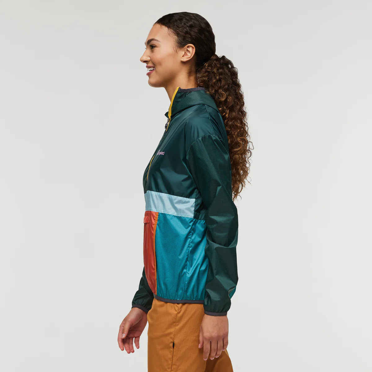 Teca Half-Zip Windbreaker - Women's - Image 25