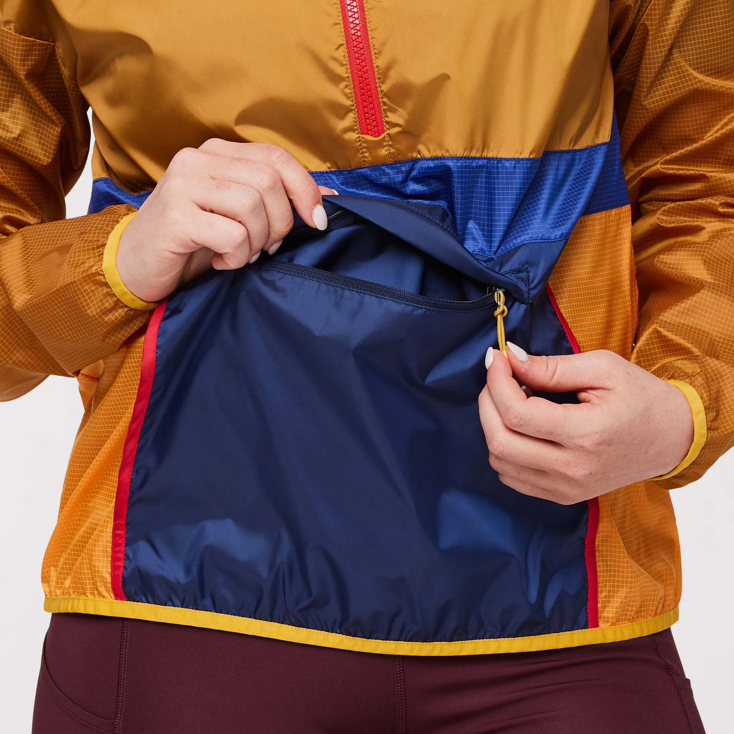 Teca Half-Zip Windbreaker - Women's - Image 76