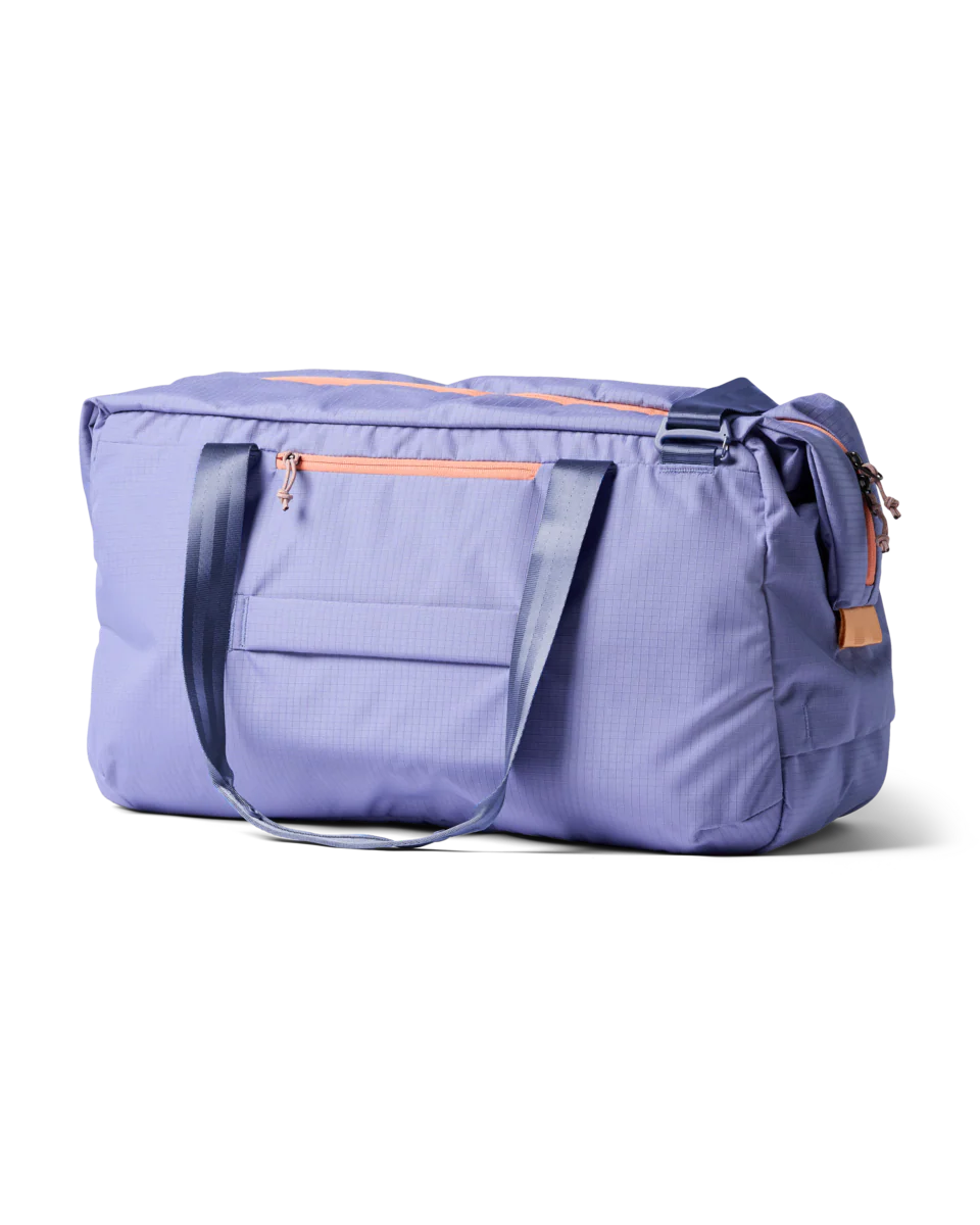 Viaje 45L Travel Duffel - Image 10