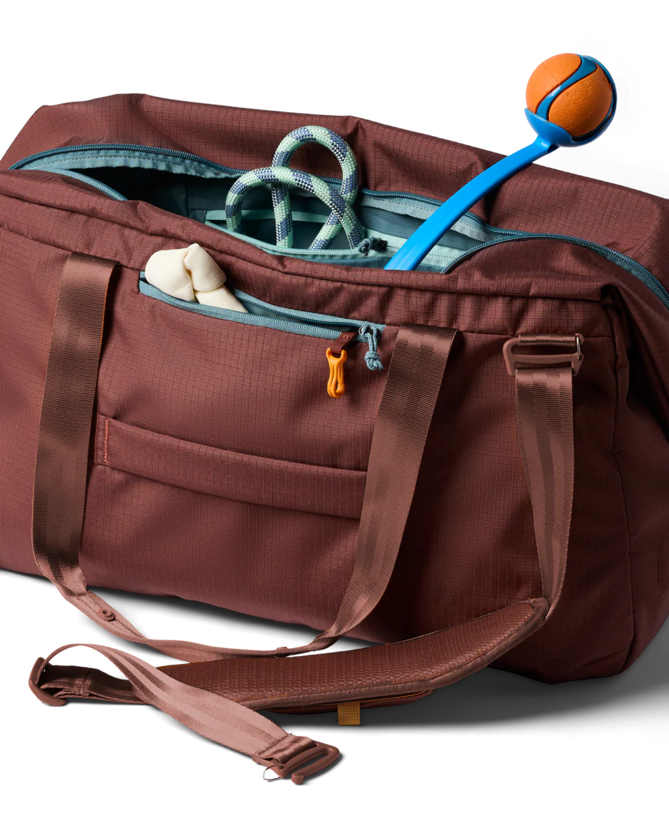 Viaje 45L Travel Duffel - Image 15
