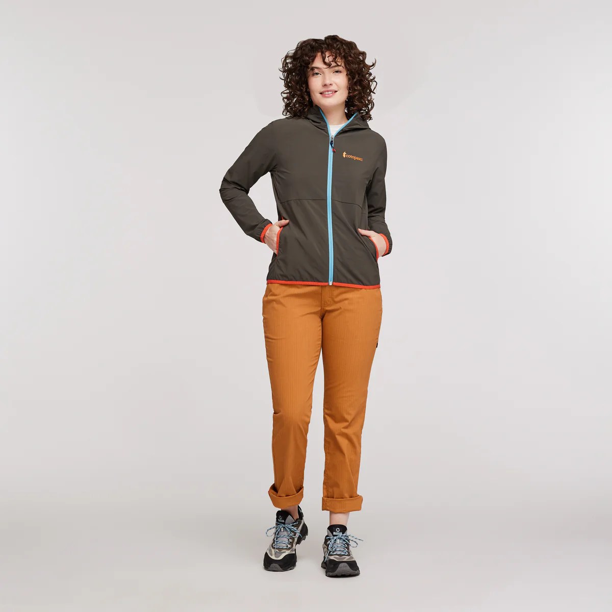 Vuelta Performance Windbreaker - Women's - Image 13